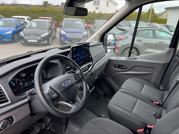 Ford Transit 8 of 10