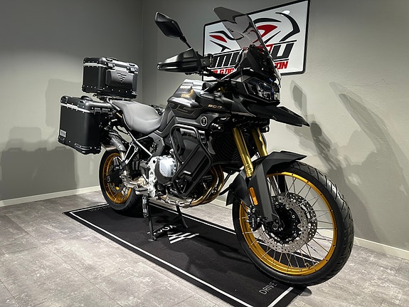 VOGE DS900X 5 of 5