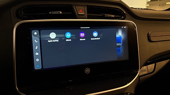 Maxus T90 EV 21 of 27