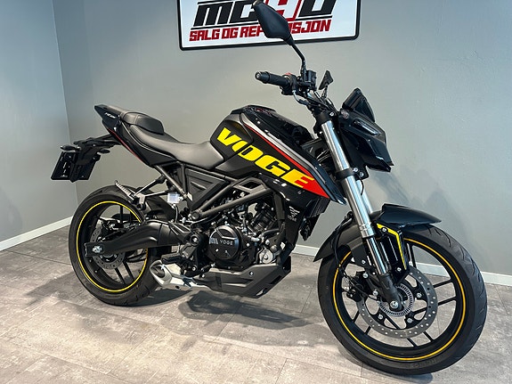 VOGE 125 R 4 of 5