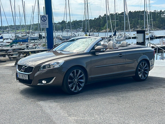 Volvo C70 5 of 5