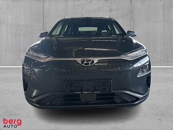 Hyundai Kona 2 of 5