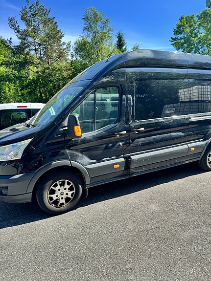 Ford Transit 5 of 5