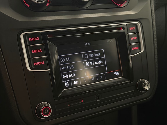 Volkswagen Caddy Maxi 16 of 21