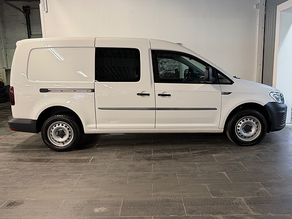 Volkswagen Caddy Maxi 6 of 21