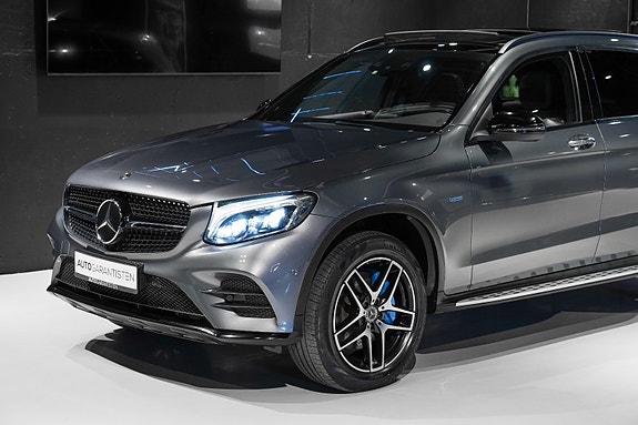 Mercedes-Benz GLC350 e 2 of 5