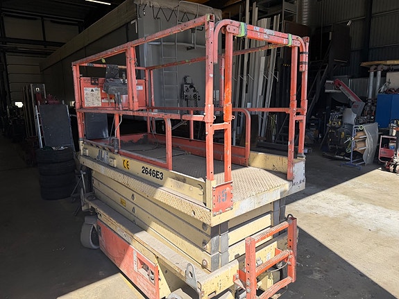 JLG 2646E3 4 of 5