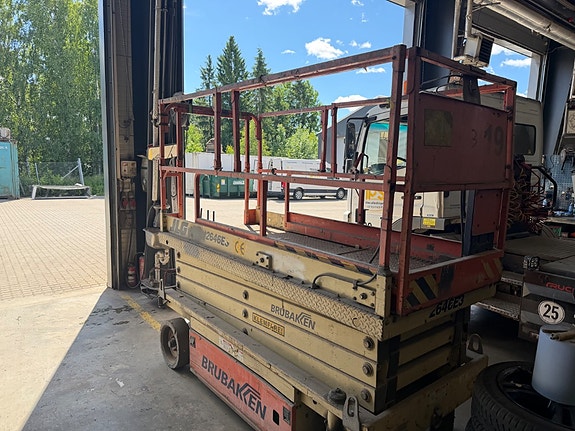 JLG 2646E3 2 of 5