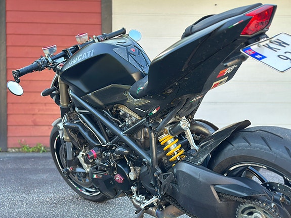Ducati Streetfighter 848 15 of 29