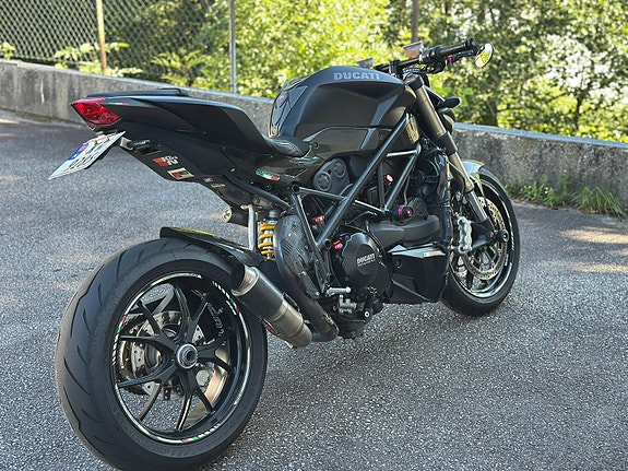 Ducati Streetfighter 848 4 of 29