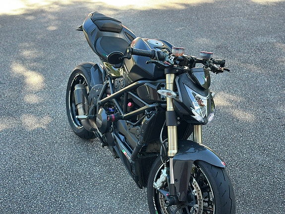 Ducati Streetfighter 848 22 of 29