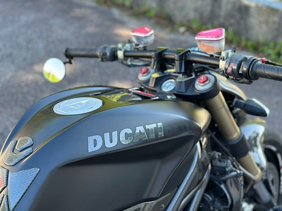 Ducati Streetfighter 848 10 of 29
