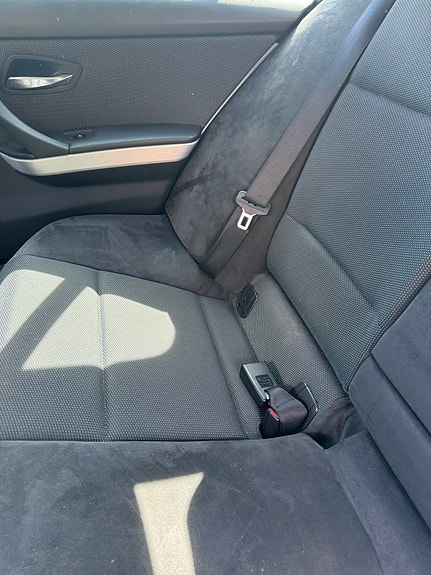 BMW 325i 18 of 30