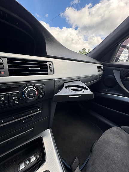 BMW 325i 15 of 30