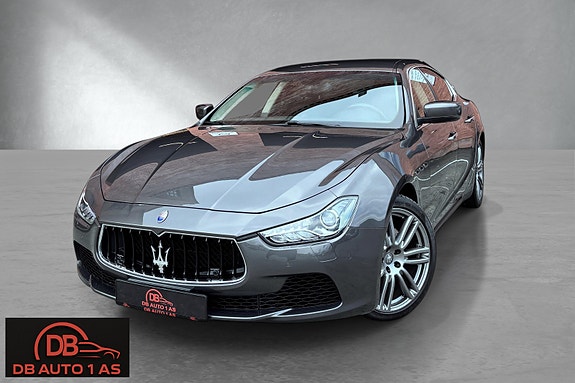 Maserati Ghibli 2 of 5