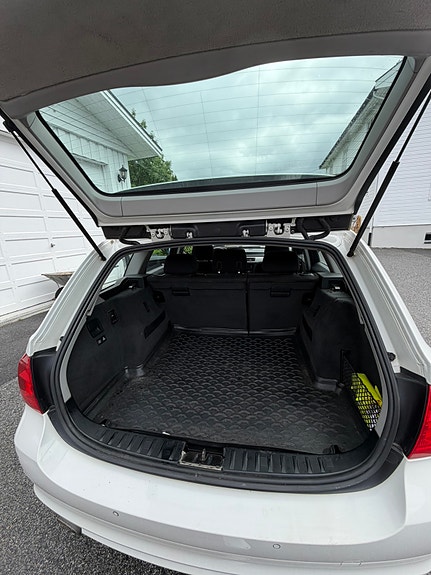 BMW 318d 25 of 30