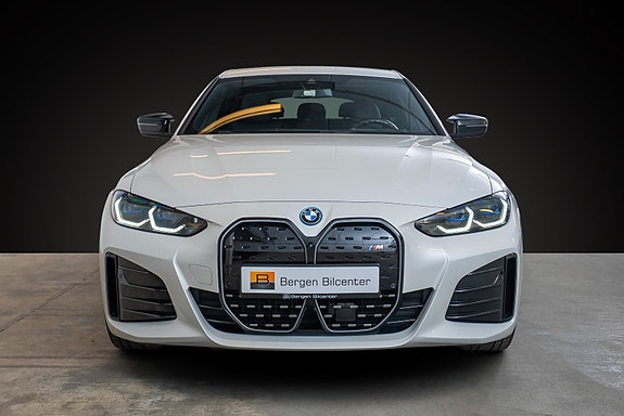 BMW i4 2 of 5