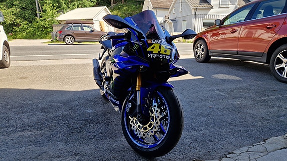 Yamaha YZF-R1 5 of 14