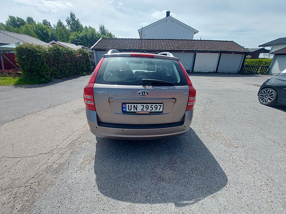 Kia Ceed 5 of 17