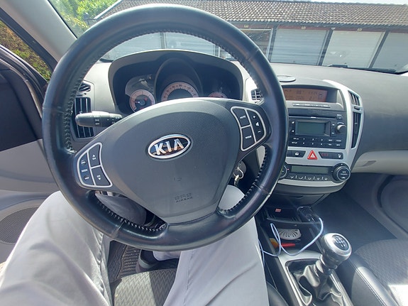 Kia Ceed 11 of 17