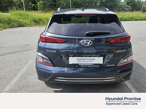 Hyundai Kona 4 of 5