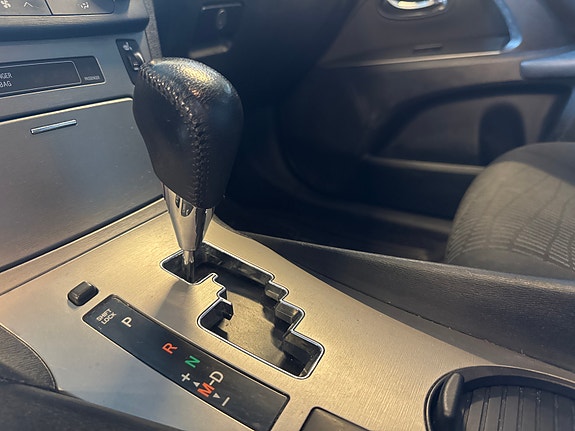 Toyota Avensis 17 of 18