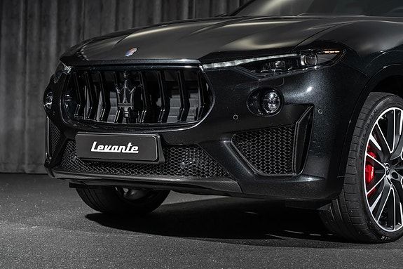 Maserati Levante 3 of 5
