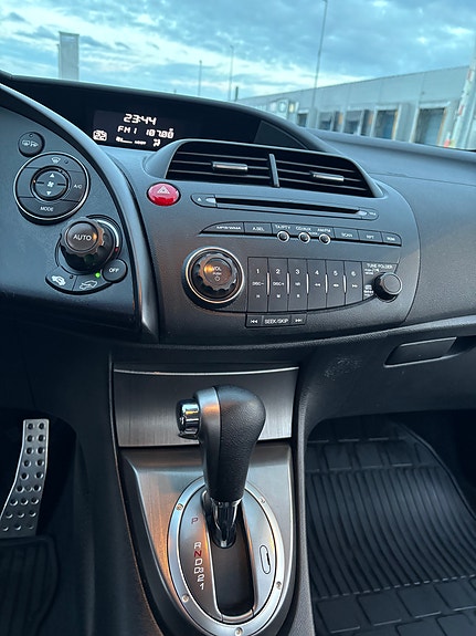 Honda Civic 13 of 25