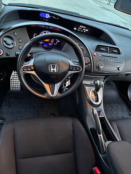 Honda Civic 12 of 25