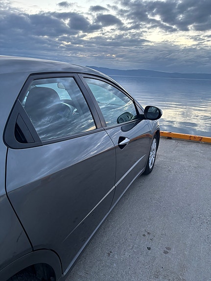 Honda Civic 10 of 25