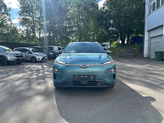 Hyundai Kona 2 of 5