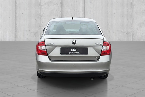Skoda Rapid 5 of 5