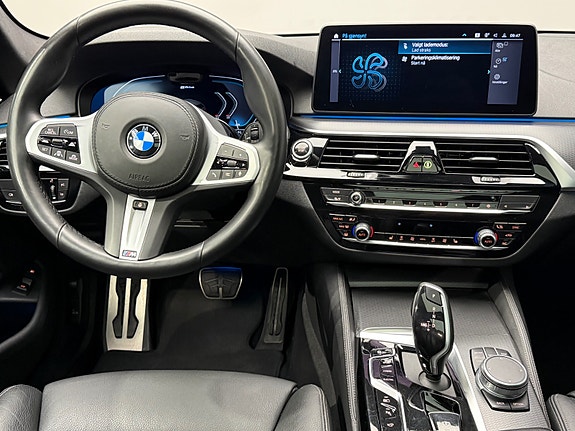 BMW 530e 17 of 30
