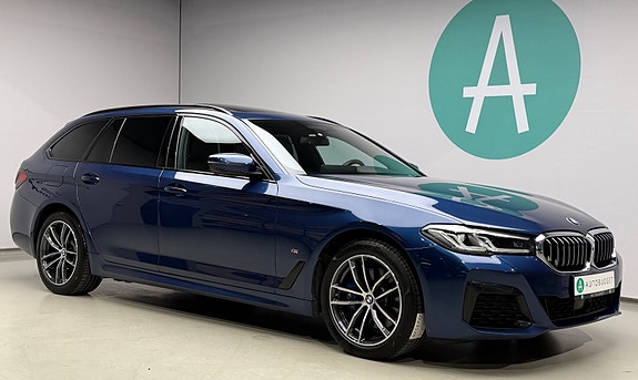 BMW 530e 4 of 5