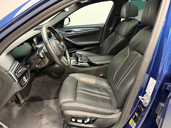 BMW 530e 18 of 30