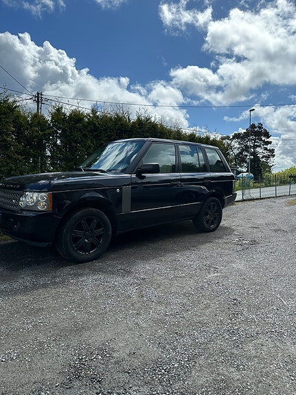 Land Rover Range Rover 3 of 5