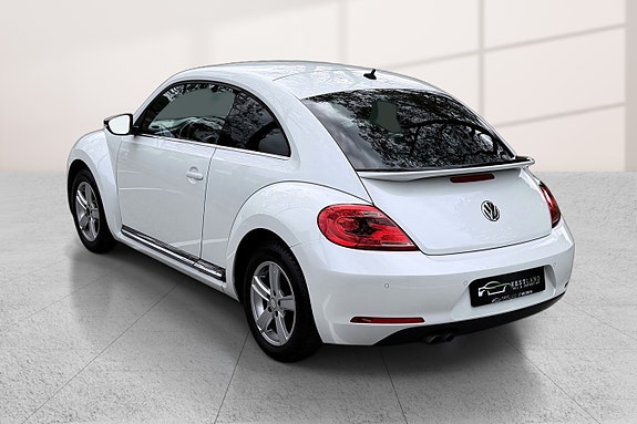 Volkswagen Beetle 7 of 16
