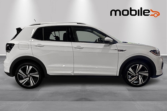 Volkswagen T-Cross 2 of 5