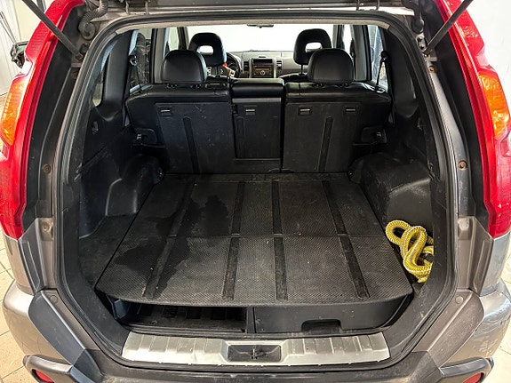 Nissan X-Trail 5 of 5