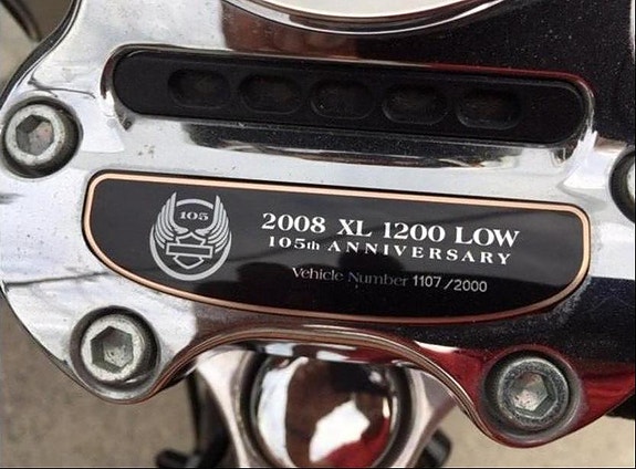 Harley-Davidson XL1200 Sportster 4 of 5