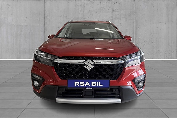 Suzuki S-Cross 2 of 5
