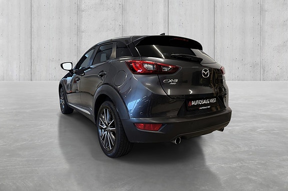 Mazda CX-3 3 of 5