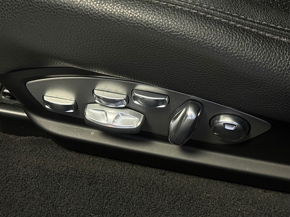 Porsche Panamera 15 of 30