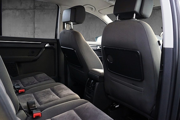 Volkswagen Touran 23 of 30
