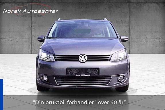 Volkswagen Touran 2 of 30
