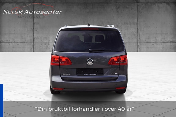 Volkswagen Touran 5 of 30