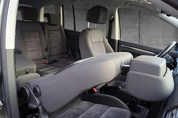 Volkswagen Touran 18 of 30