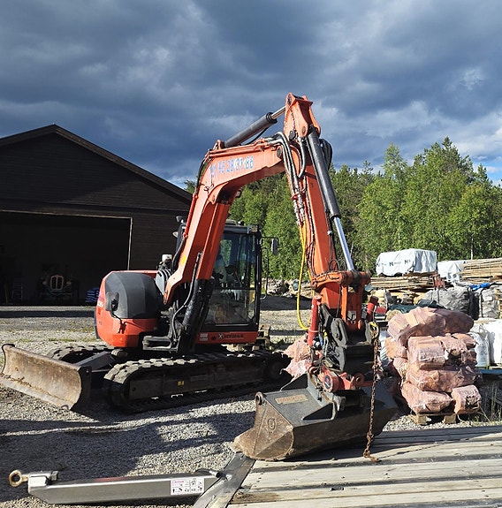 Kubota KX080-4 3 of 5