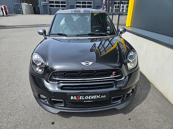 MINI Countryman Cooper SD 3 of 5