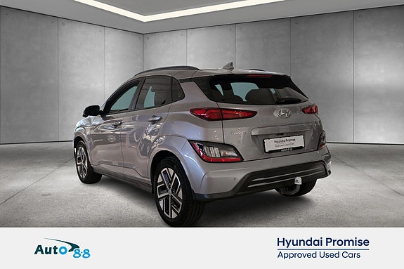 Hyundai Kona 3 of 5